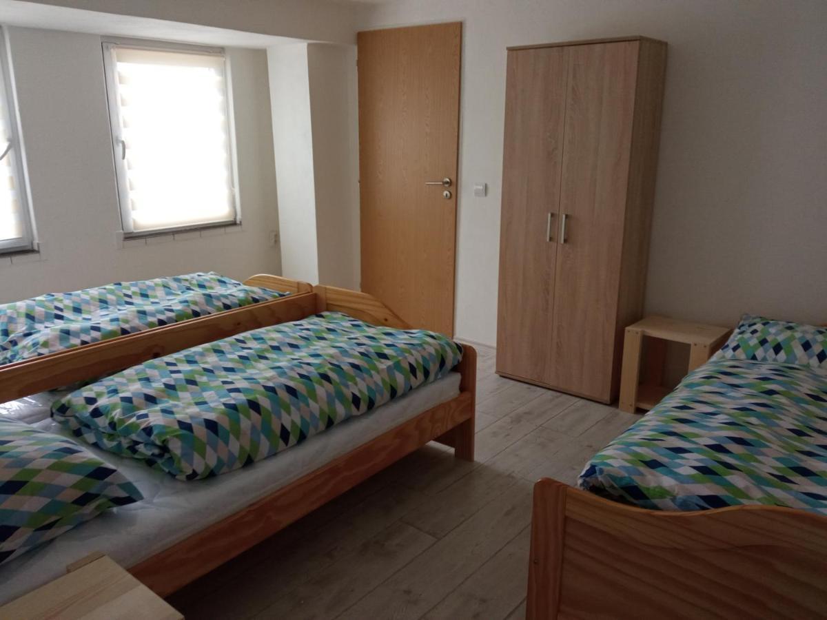 Apartman Hulin, Chrastany 外观 照片